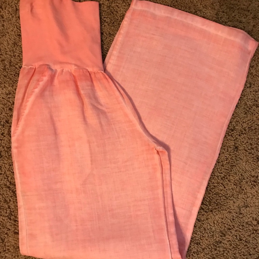 Elan brand palazzo pants with pockets.